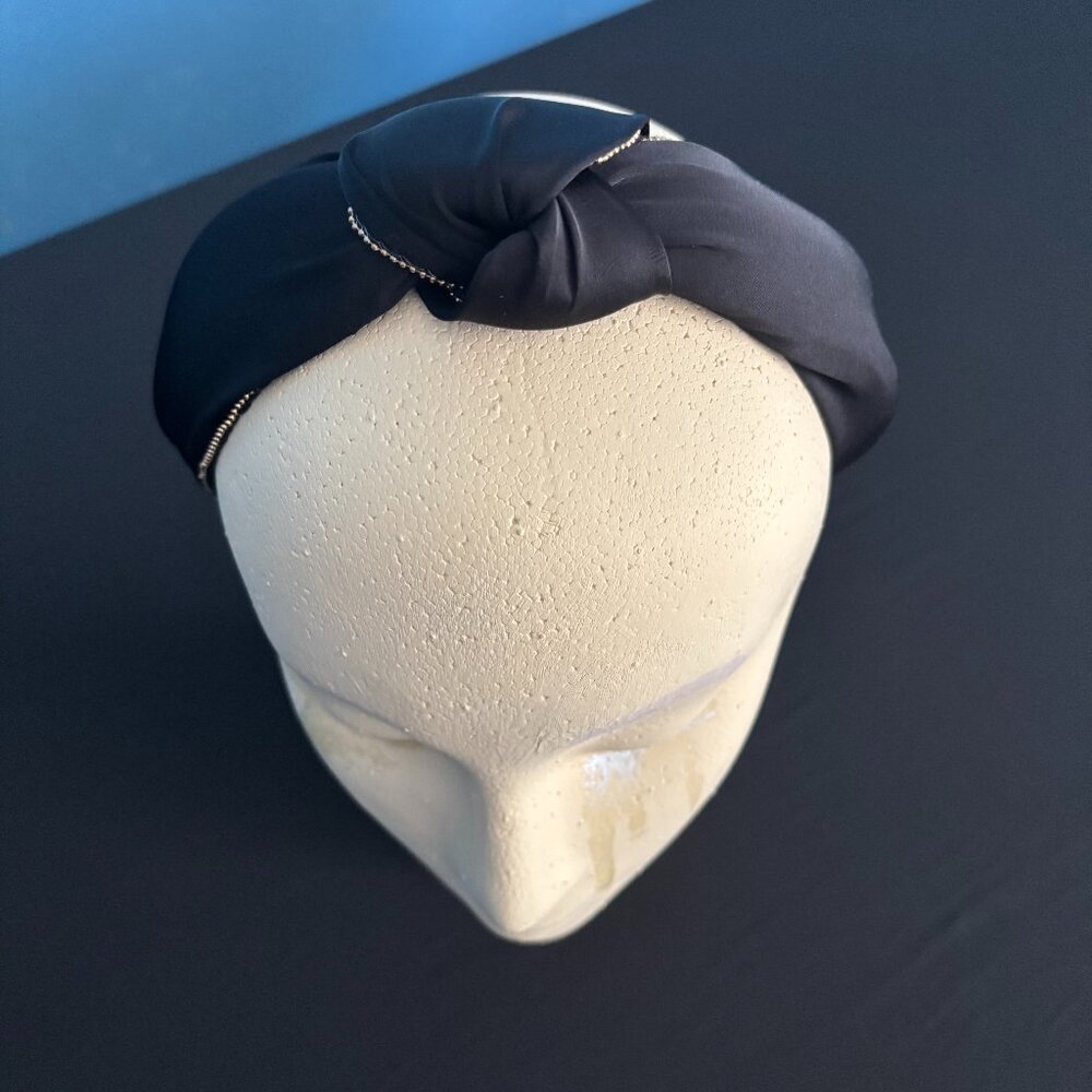 Black Knotted Headband